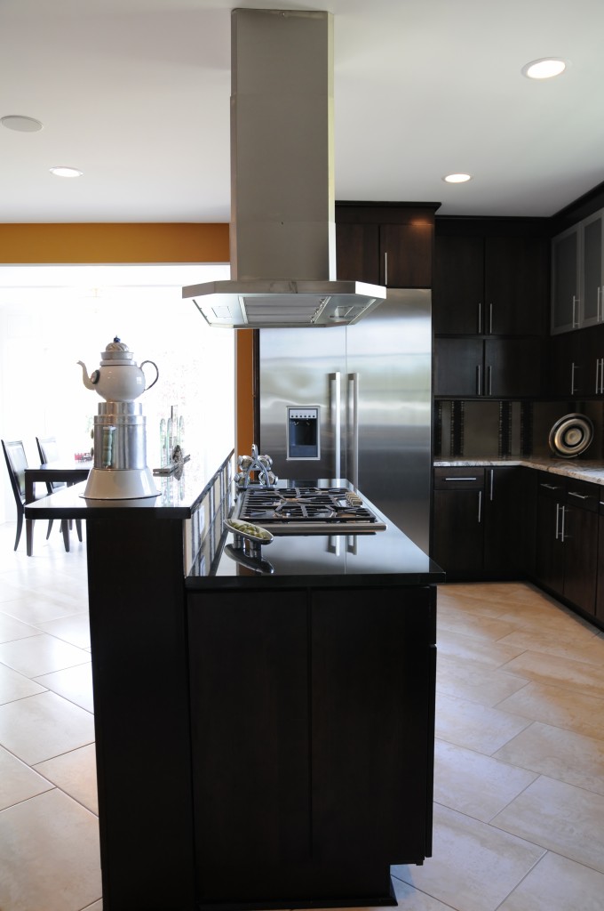 Why (and How!) To Organize Your Kitchen Cabinets